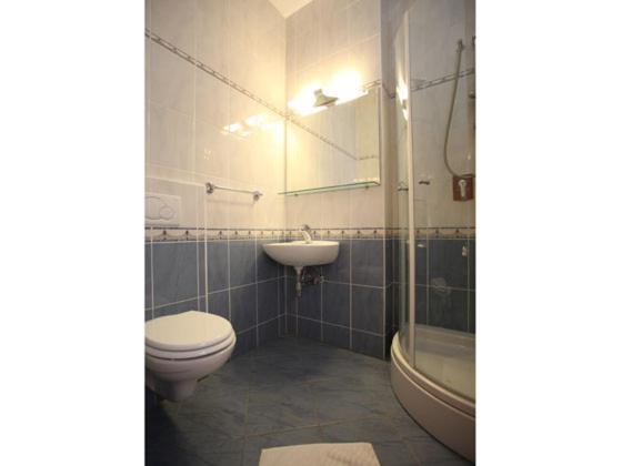 Studio Apartmani Bijeli Delfin Biograd Na Moru Exterior foto